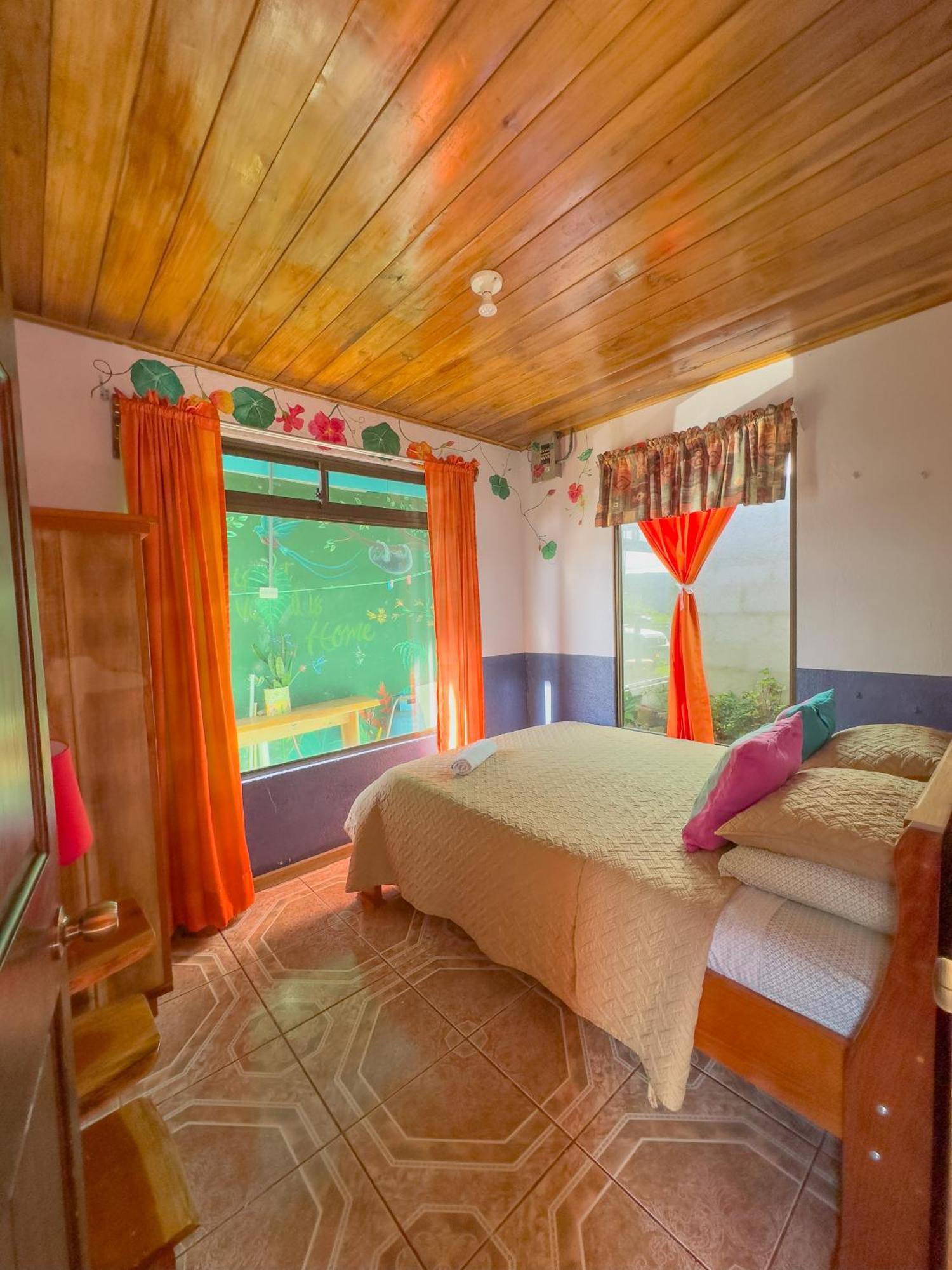 Lidia'S Mountain View Vacation Homes Monteverde ภายนอก รูปภาพ